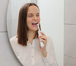 Essential oral care tips for aging teeth in Hollywood